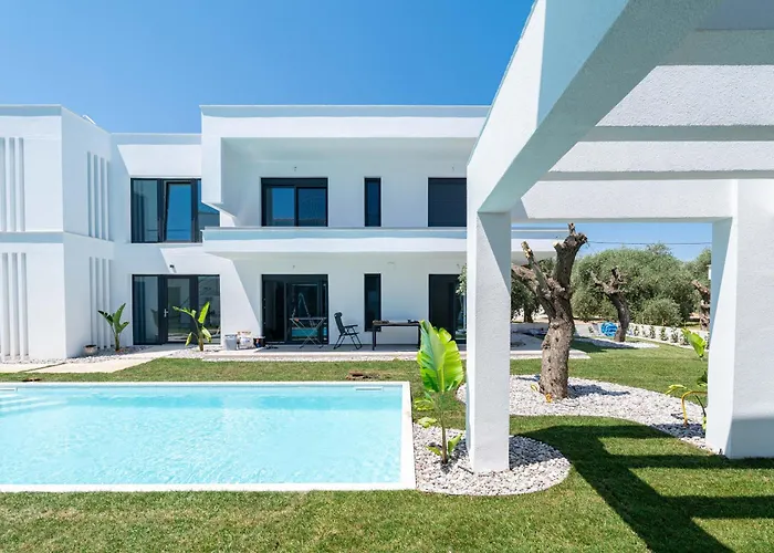 White Dream Residential Complex 公寓